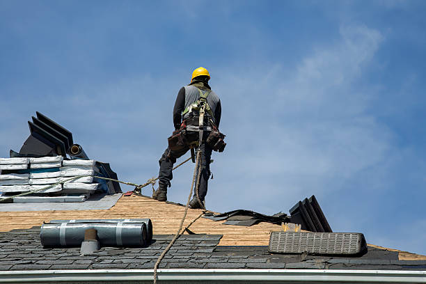 Professional Roof Replacement technician working in Amanda, OH